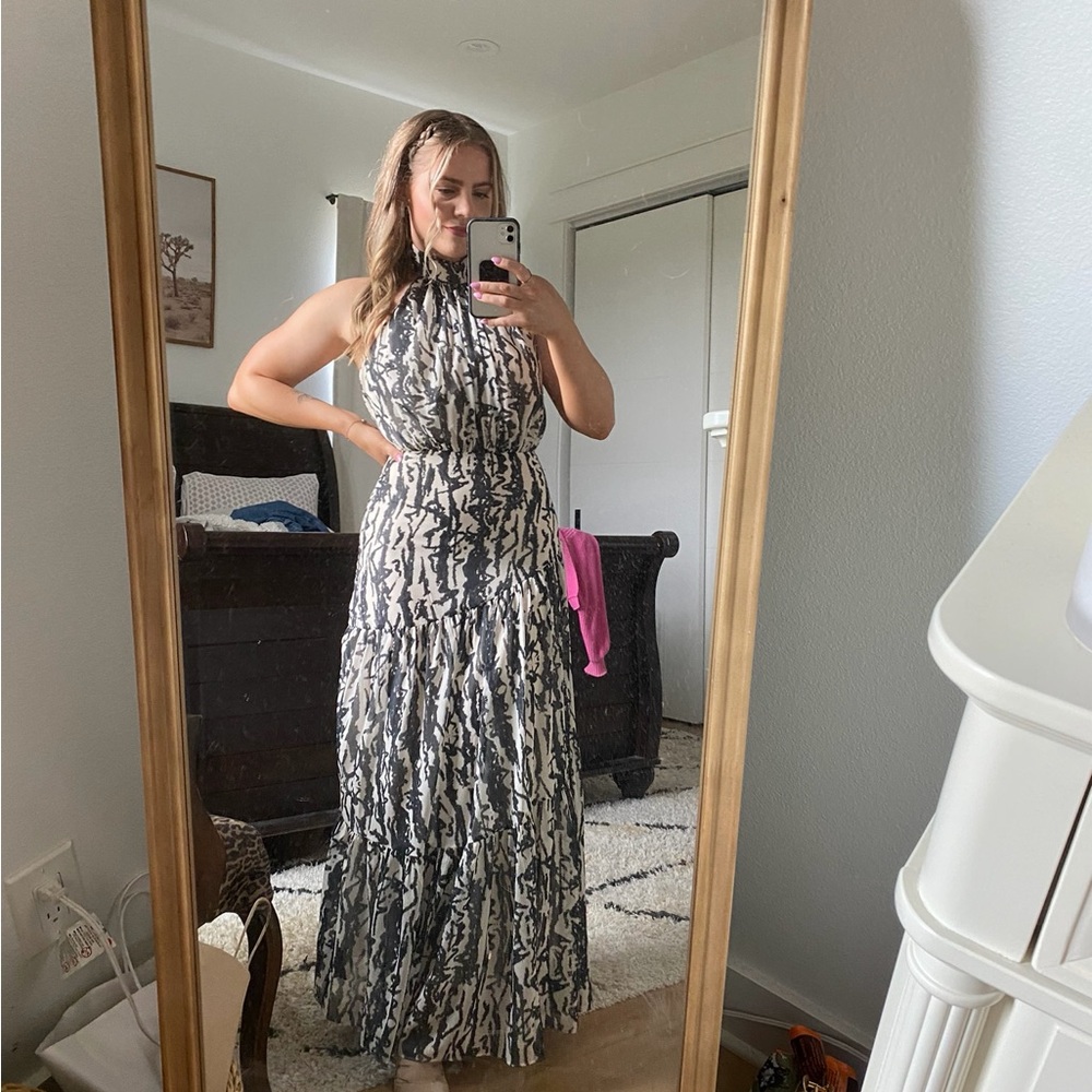 Chelsea28 Black & White Backless Halter Maxi Dress